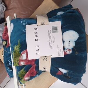 🎄 ⛄ plush throw blanket